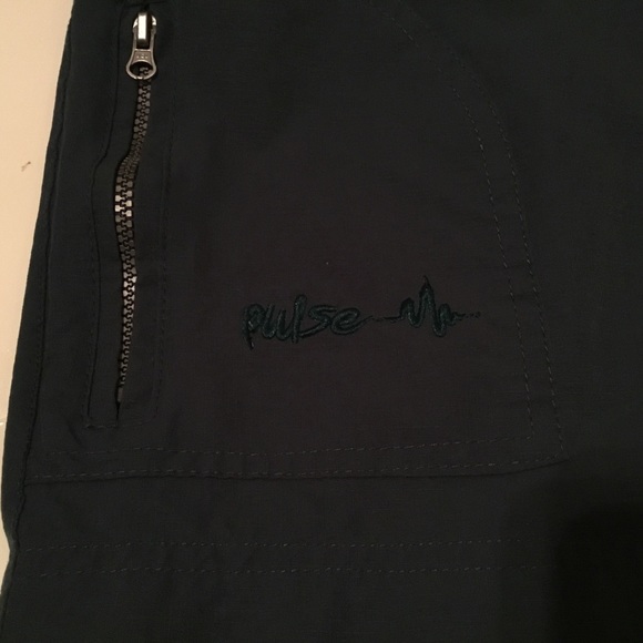 Pulse activewear blue anti-UV Quickdry nylon hiking shorts / EUC - Picture 3 of 9